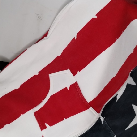 Skyline Wear Size: Adult XL American Flag Print Hooded Jumpsuit. - Picture 8 of 12